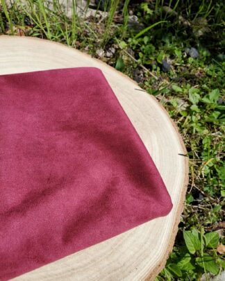 Tissu suédine bordeaux