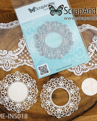 ScrapAndMe - Doily 18